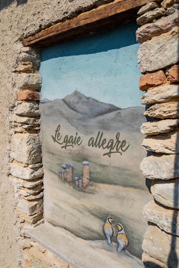 Country House Le Gaie Allegre Villar San Costanzo Exterior foto