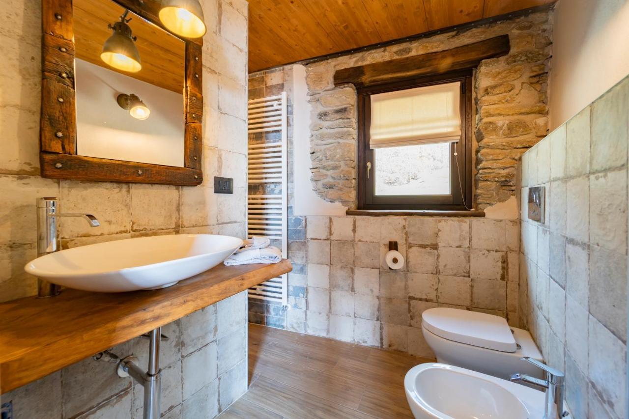 Country House Le Gaie Allegre Villar San Costanzo Exterior foto