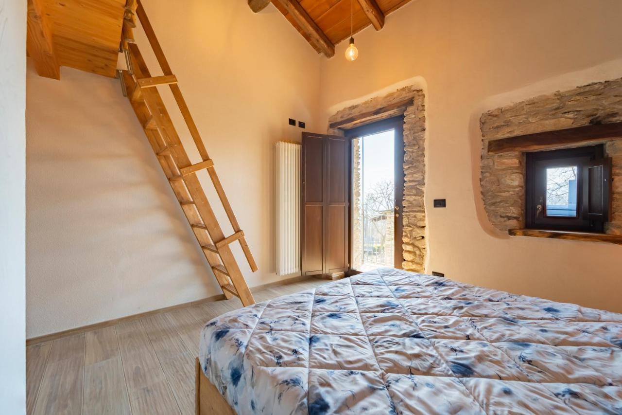 Country House Le Gaie Allegre Villar San Costanzo Exterior foto