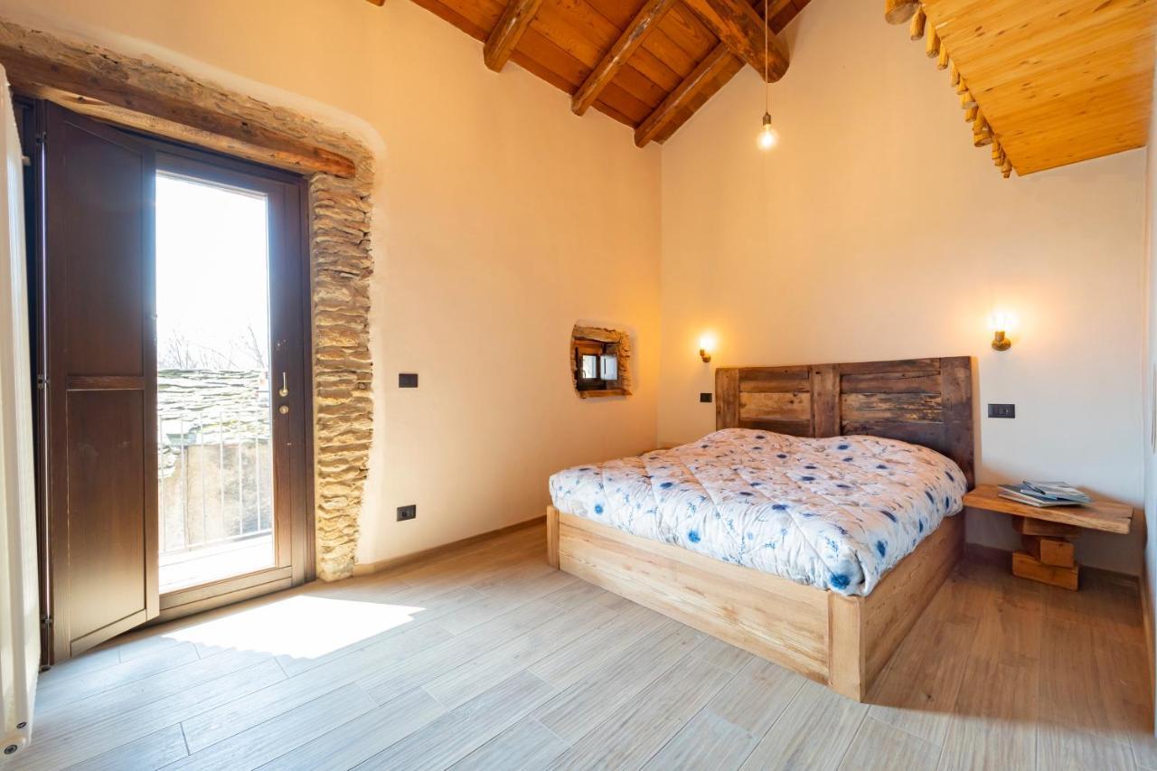 Country House Le Gaie Allegre Villar San Costanzo Exterior foto
