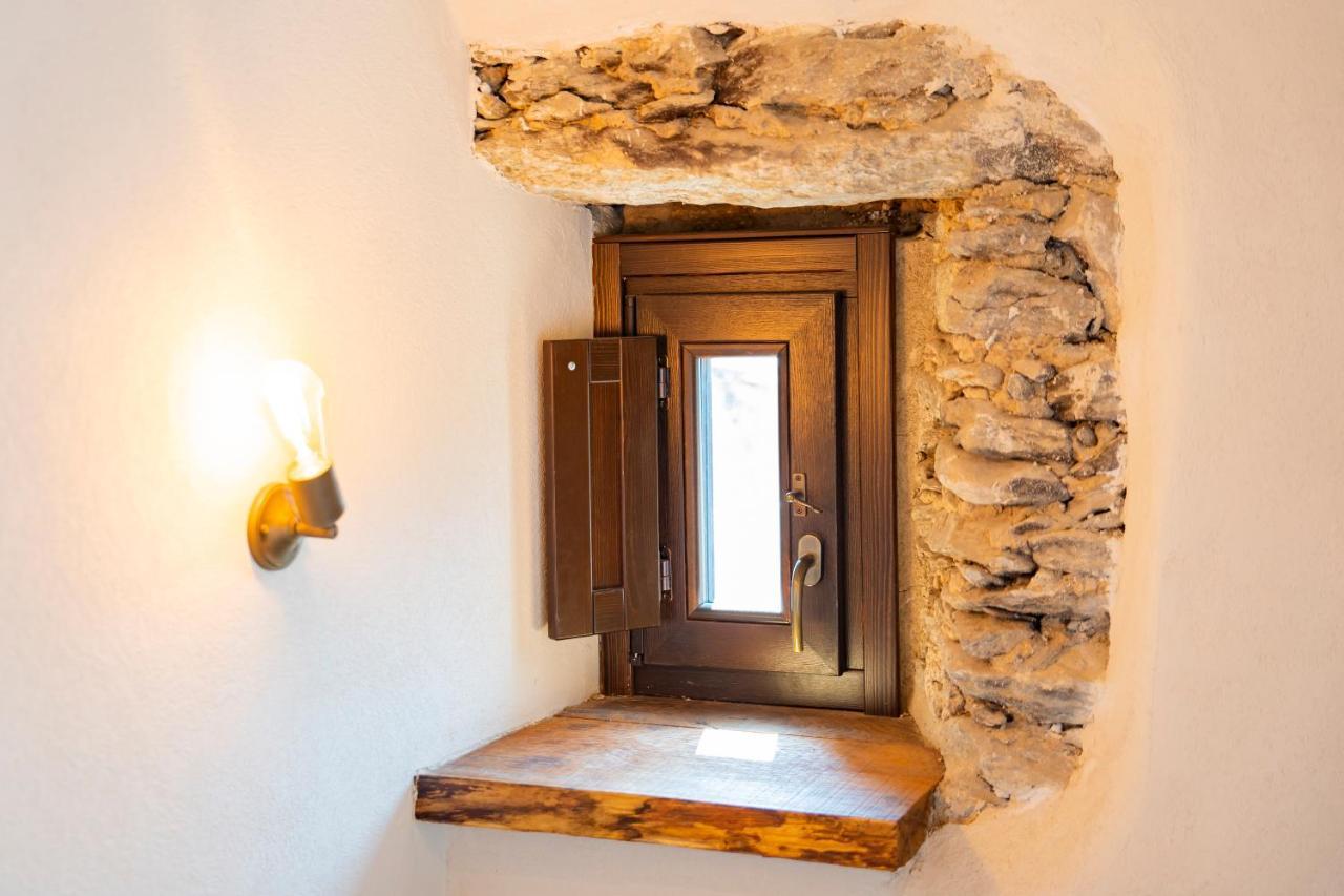 Country House Le Gaie Allegre Villar San Costanzo Exterior foto